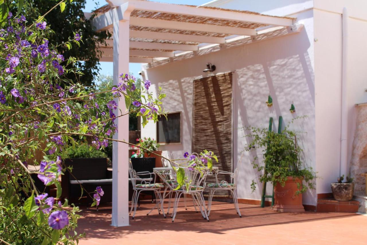 Hostal Trullo Il Melograno Ostuni Exterior foto