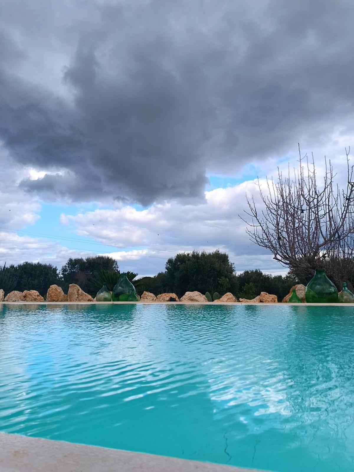 Hostal Trullo Il Melograno Ostuni Exterior foto
