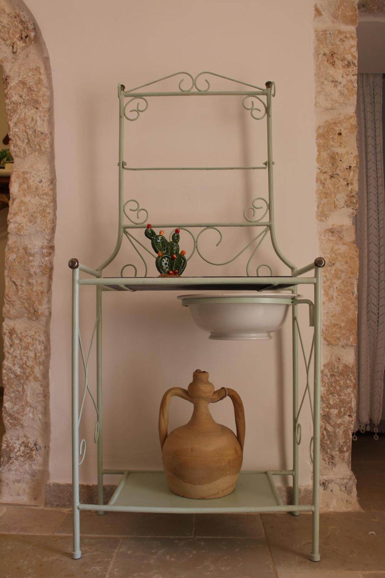 Hostal Trullo Il Melograno Ostuni Exterior foto