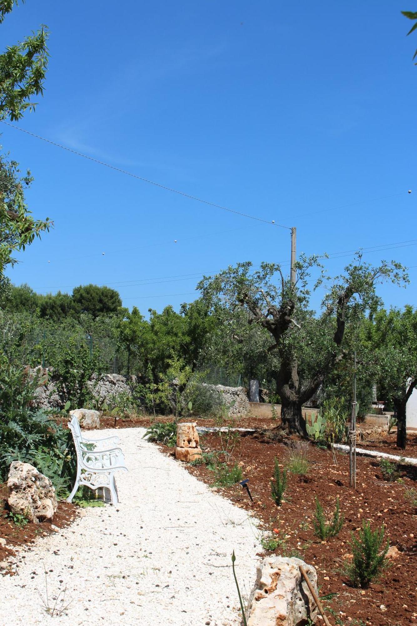 Hostal Trullo Il Melograno Ostuni Exterior foto